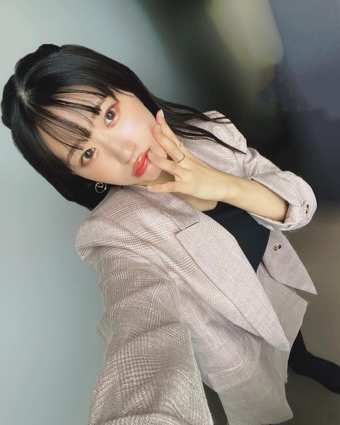 NMB48・上西怜（インスタグラムから＝所属事務所に掲載許可をいただいています）