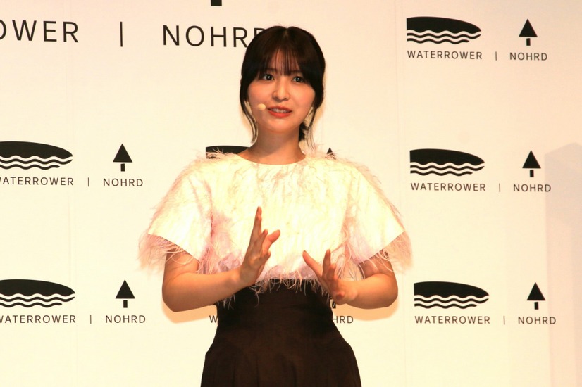 長濱ねる【撮影：小宮山あきの】