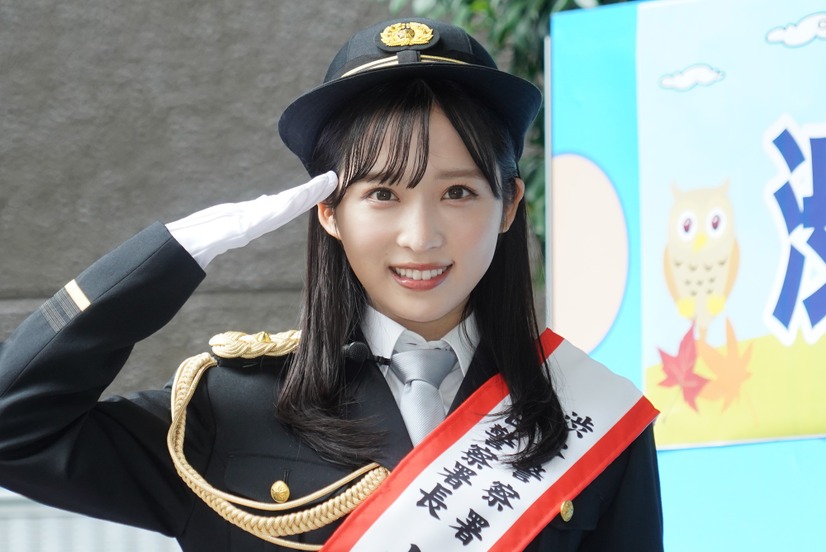 小栗有以【写真：竹内みちまろ】