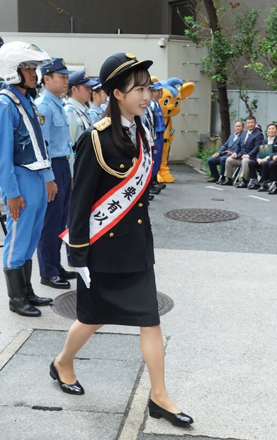 小栗有以【写真：竹内みちまろ】