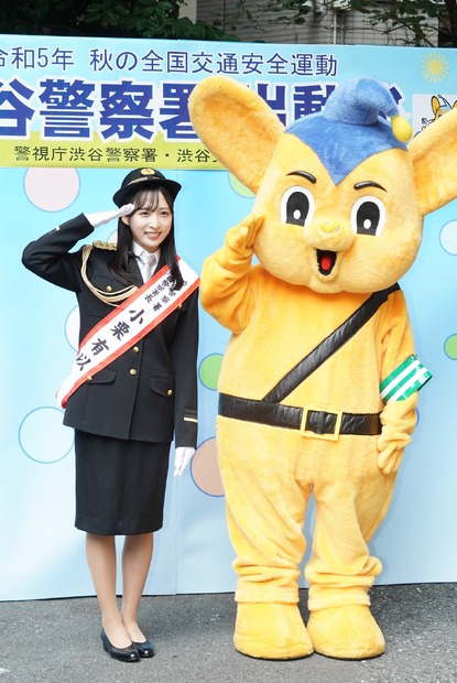 小栗有以【写真：竹内みちまろ】