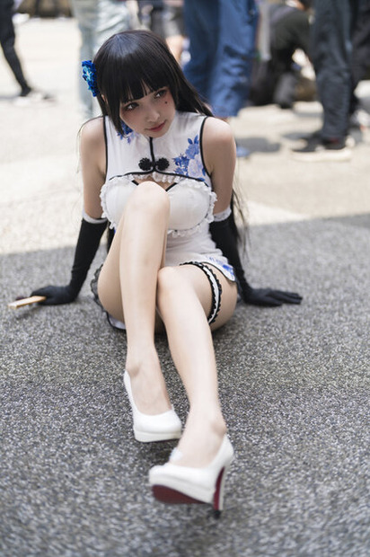 瓶児『艶娘幻夢譚』／毛毛猫（Instagram：momocat_cosplay）