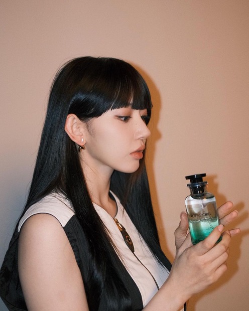 宮脇咲良（インスタグラムから＝所属事務所に掲載許可をいただいています）