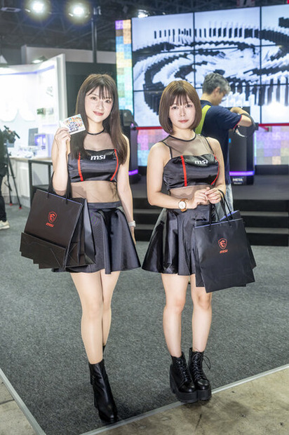 「MSI」ブース