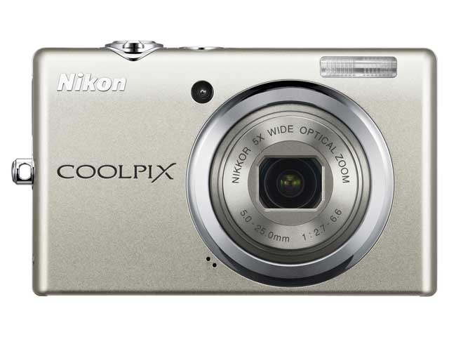 COOLPIX S570シルバー