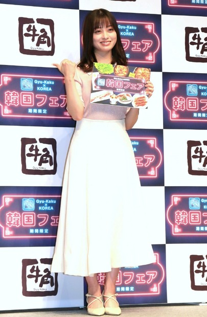 橋本環奈【撮影：小宮山あきの】
