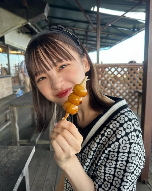新澤菜央（写真は本人の公式インスタグラムより）※所属事務所より掲載許諾をいただいています