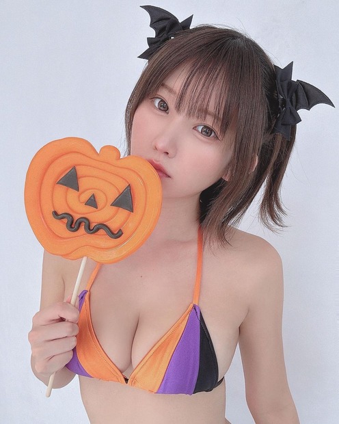 えなこ（写真は本人の公式インスタグラムより）※所属事務所より掲載許諾をいただいています