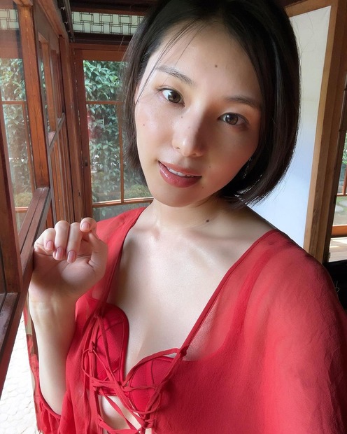 相楽伊織（写真は本人の公式インスタグラムより）※所属事務所より掲載許諾をいただいています