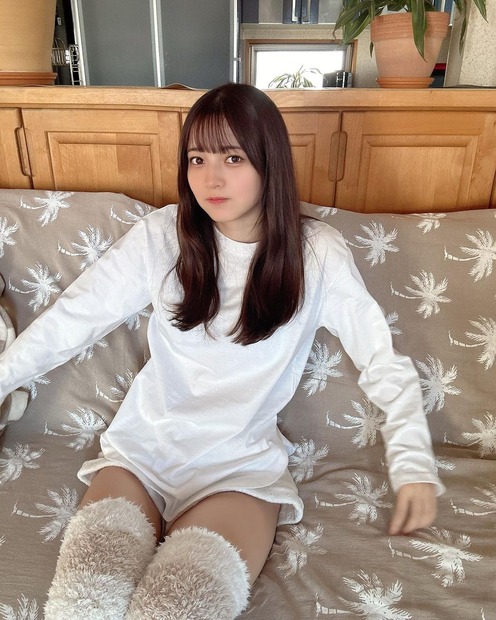 黒嵜菜々子（写真は本人の公式インスタグラムより）※所属事務所より掲載許諾をいただいています