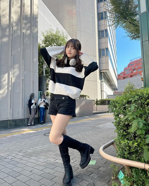 黒嵜菜々子（写真は本人の公式インスタグラムより）※所属事務所より掲載許諾をいただいています