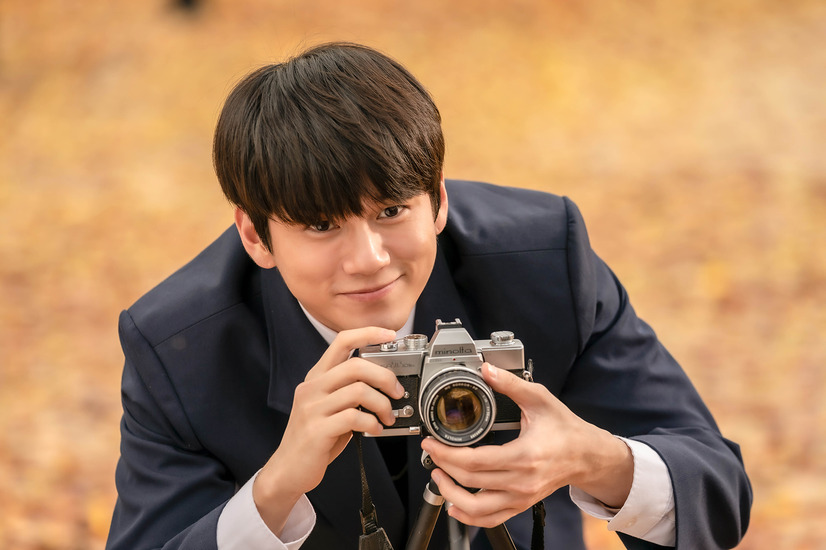 （C）2022 LOTTE ENTERTAINMENT & THE LAMP All Rights Reserved.