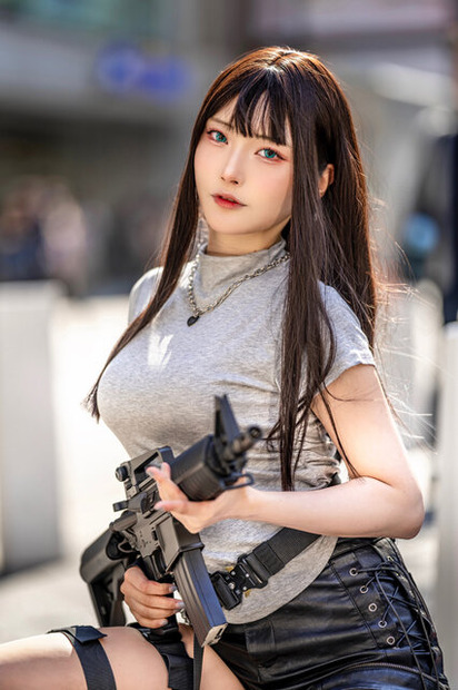 武装少女『Arena Breakout』／しょこら（X：@Chocolat_cos0）