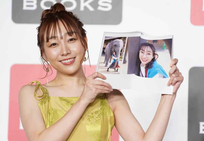 須田亜香里【写真：竹内みちまろ】