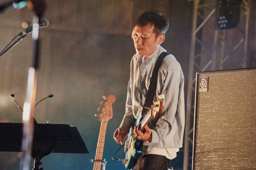 のん、真っ赤な衣装で熱唱！ライブSHOTを複数公開