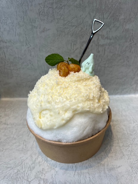 ミルクベース「北海道雪中芋掘じゃがバター氷」