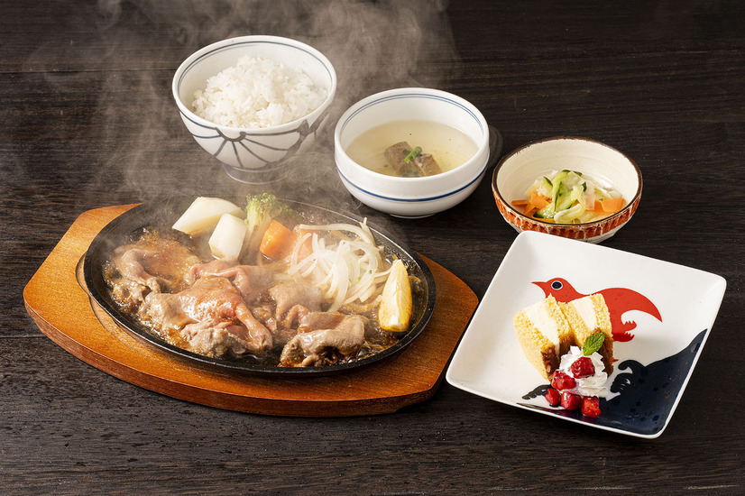 牛たんレモンステーキ定食と長崎カステラアイスセット