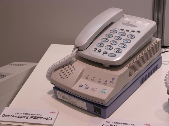 　CATV網の構成に不案内な人間でも、ケーブルテレビ2005の展示をざっと見渡せば現在のトレンドがどの方向を向いているかがよく理解できた。