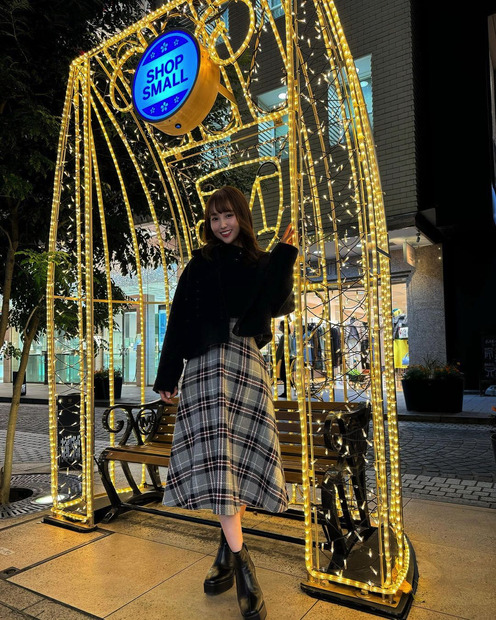 写真は丸りおな公式Instagramから（※写真は所属事務所より掲載許諾をもらってます）