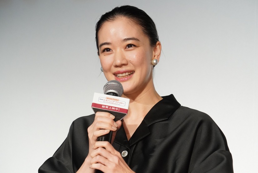 蒼井優【写真：竹内みちまろ】