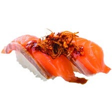 ノルウェー産生サーモン 焦がしねぎラー油／2貫300円
