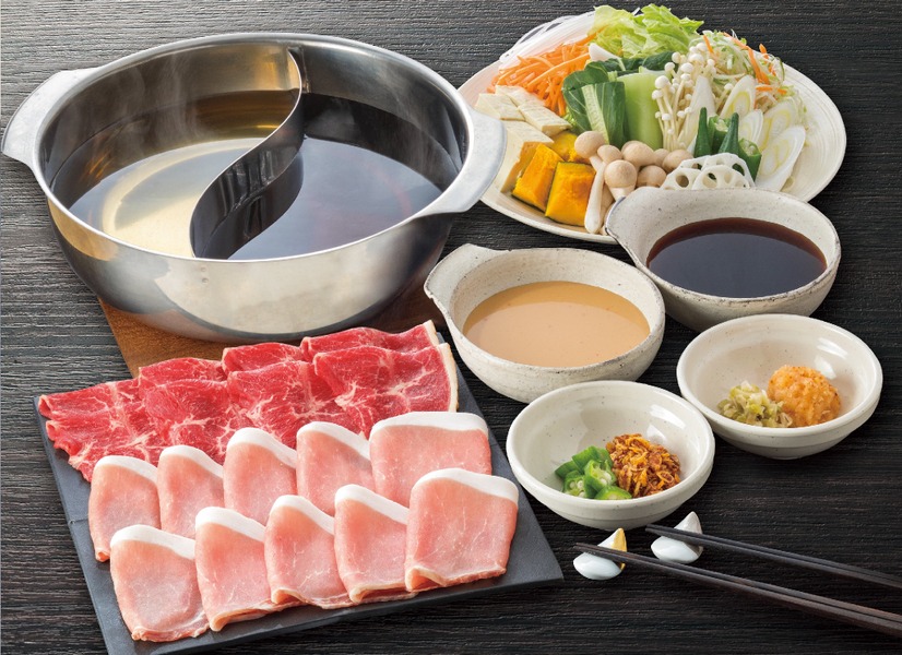 九州霧島黒豚＆牛みすじ 食べ放題