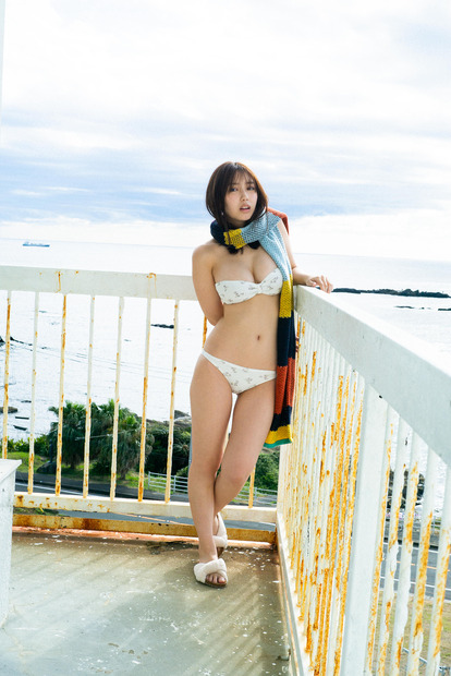 『blt graph.vol.97』（東京ニュース通信社刊） 撮影／細居幸次郎