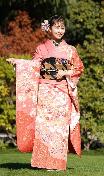ギュナイ滝美【写真：竹内みちまろ】