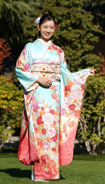 近藤結良【写真：竹内みちまろ】