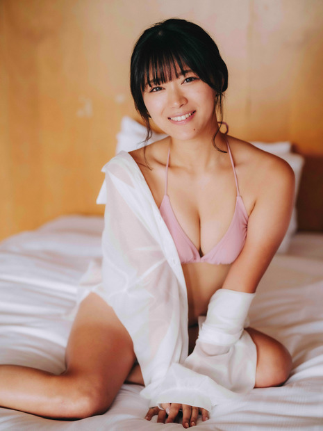 元SKE48・山内鈴蘭、愛らしさと大人の色気が同居する新映像作品が先行配信