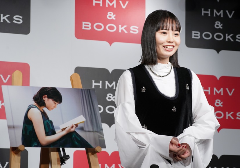 新谷ゆづみ【写真：竹内みちまろ】