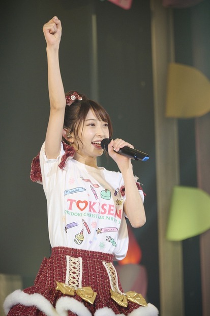 超ときめき♡宣伝部、恒例のクリスマスライブ「ときクリ」でサンタコス