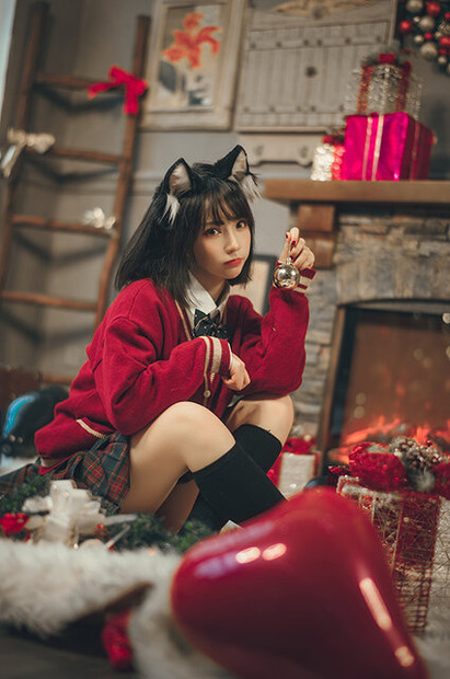 洛洛子（X：@Rakukoooo）