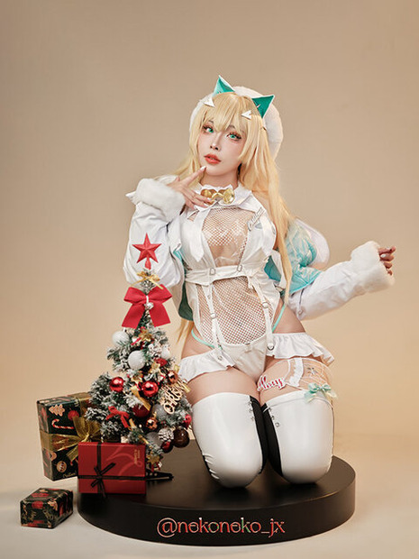 ルピー（クリスマスver.）『勝利の女神:NIKKE』／Nekoneko JX（X：@NekonekoJX）