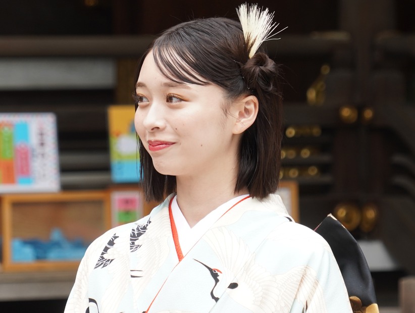 田鍋梨々花【写真：竹内みちまろ】