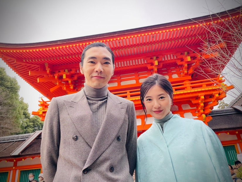(C)NHK