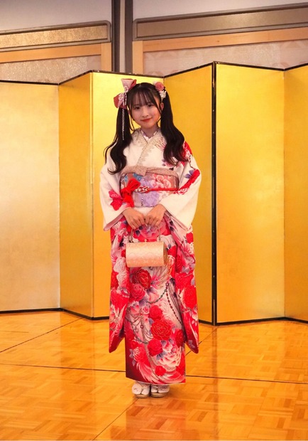鈴木恋奈(チームE）衣装協力：株式会社清水屋　【撮影：山田】