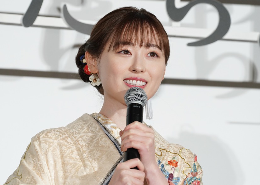 福原遥【写真：竹内みちまろ】