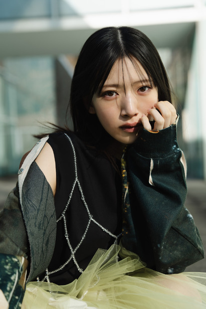 「blt graph.vol.98」（東京ニュース通信社刊） 撮影／HIROKAZU