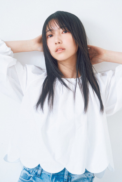 「blt graph.vol.98」ローソンエンタテインメント購入特典ポストカード【小西夏菜実（日向坂46）】