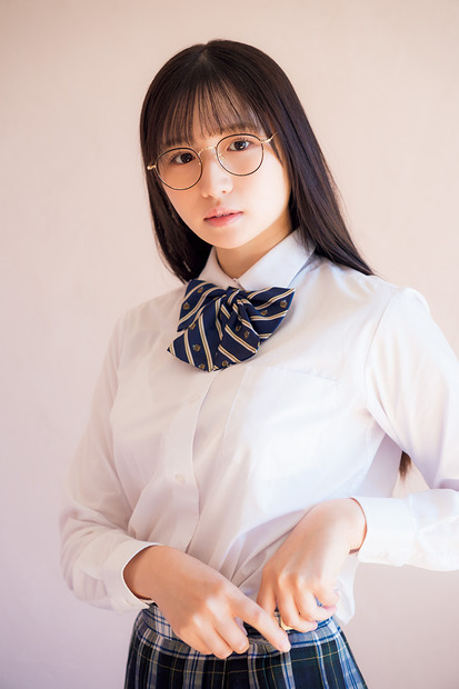 「貝賀琴莉 from #よーよーよー」撮影＝カノウリョウマ