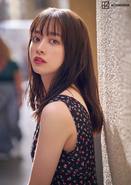 橋本環奈3rd写真集『カレイドスコープ』（講談社）