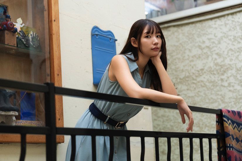 早大卒の才女・波崎天結が衝撃の裸エプロン！コンセプト異なるデジタル写真集を2冊同時リリース！