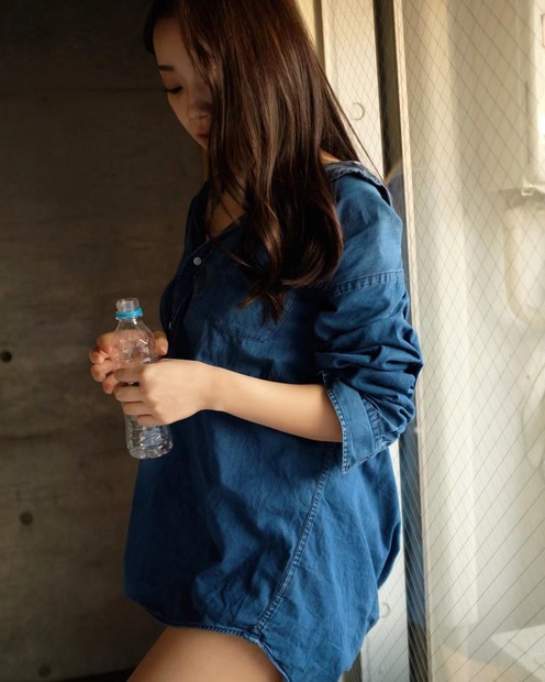 青科まき（写真は青科まきの公式インスタグラムより）※所属事務所より掲載許諾をいただいています
