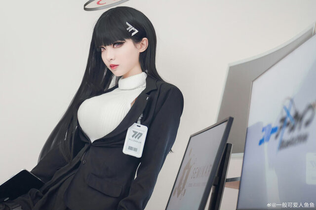 調月リオ『ブルーアーカイブ』／鱼鱼（X：@ivy_mermaid、Instagram：ningyo_cos）