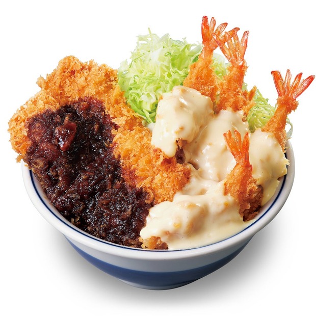 海老マヨとチキンカツの合い盛り丼