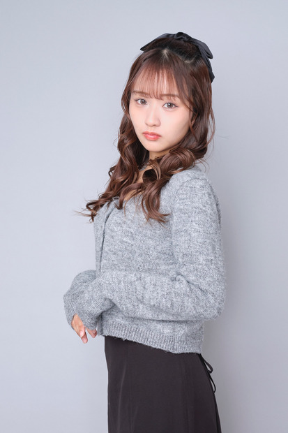 森脇梨々夏、初ソログラビアで純白水着姿に！