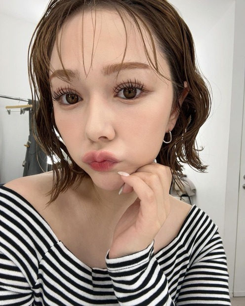 村重杏奈（写真は村重杏奈の公式インスタグラムより）※所属事務所より掲載許諾をいただいています