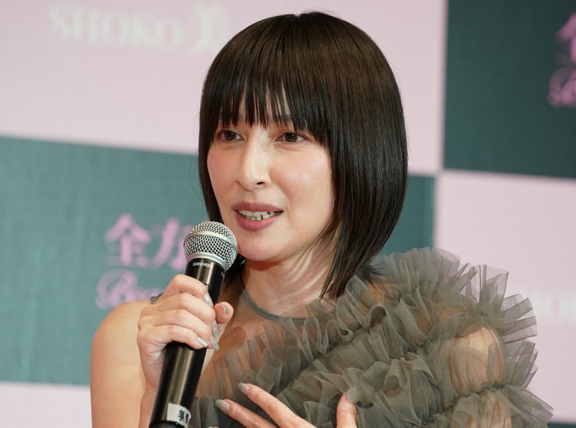 奥菜恵【写真：竹内みちまろ】