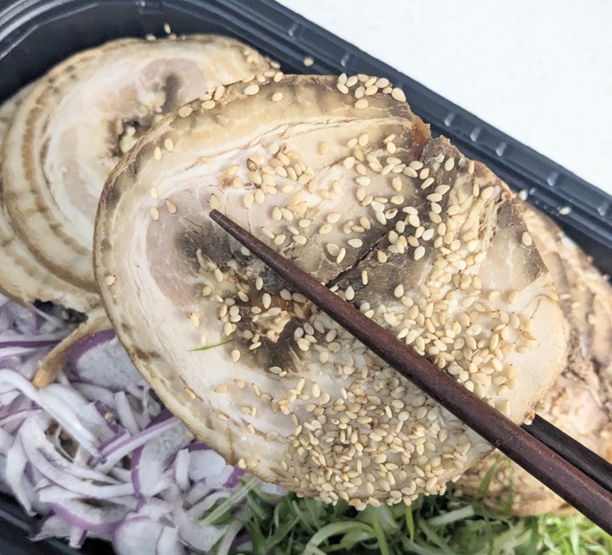 味噌とんこつ油そば　撮影　渡邉